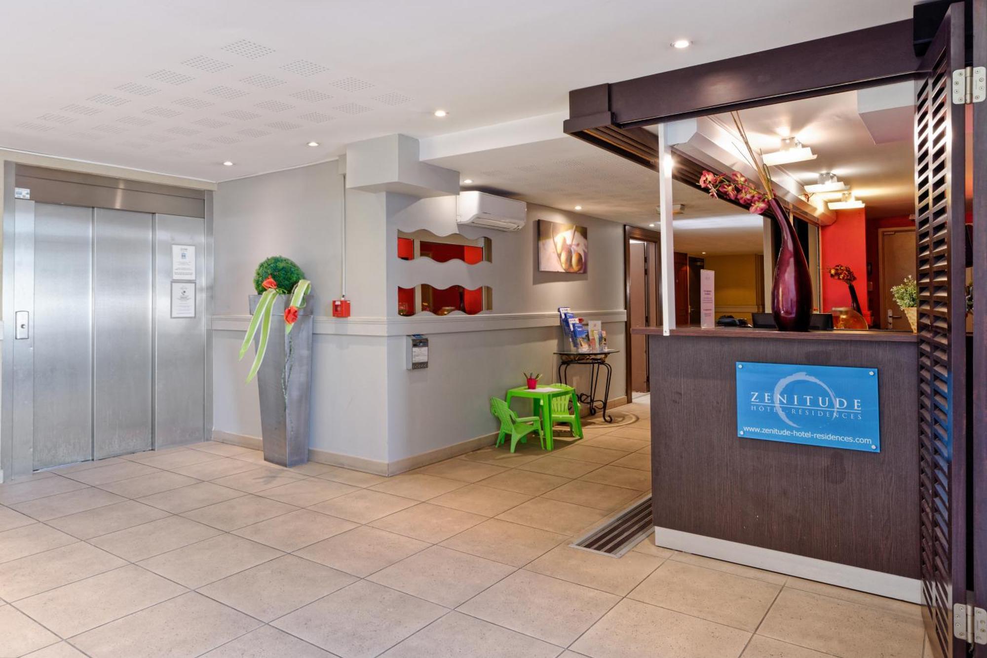 Comfort Aparthotel Six-Fours Six-Fours-les-Plages Exterior foto