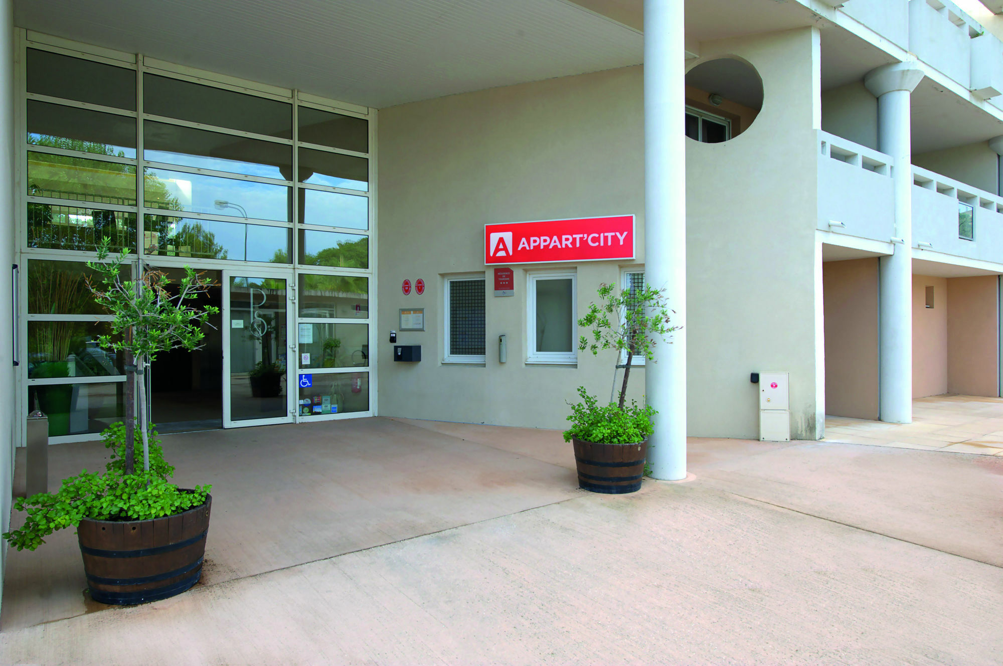 Comfort Aparthotel Six-Fours Six-Fours-les-Plages Exterior foto